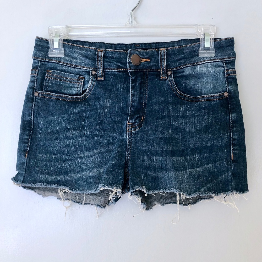 Tinsletown Frayed Denim Cutoff Shorts